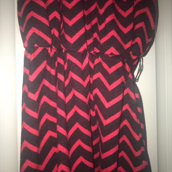 Dress - Picture 3 of 8